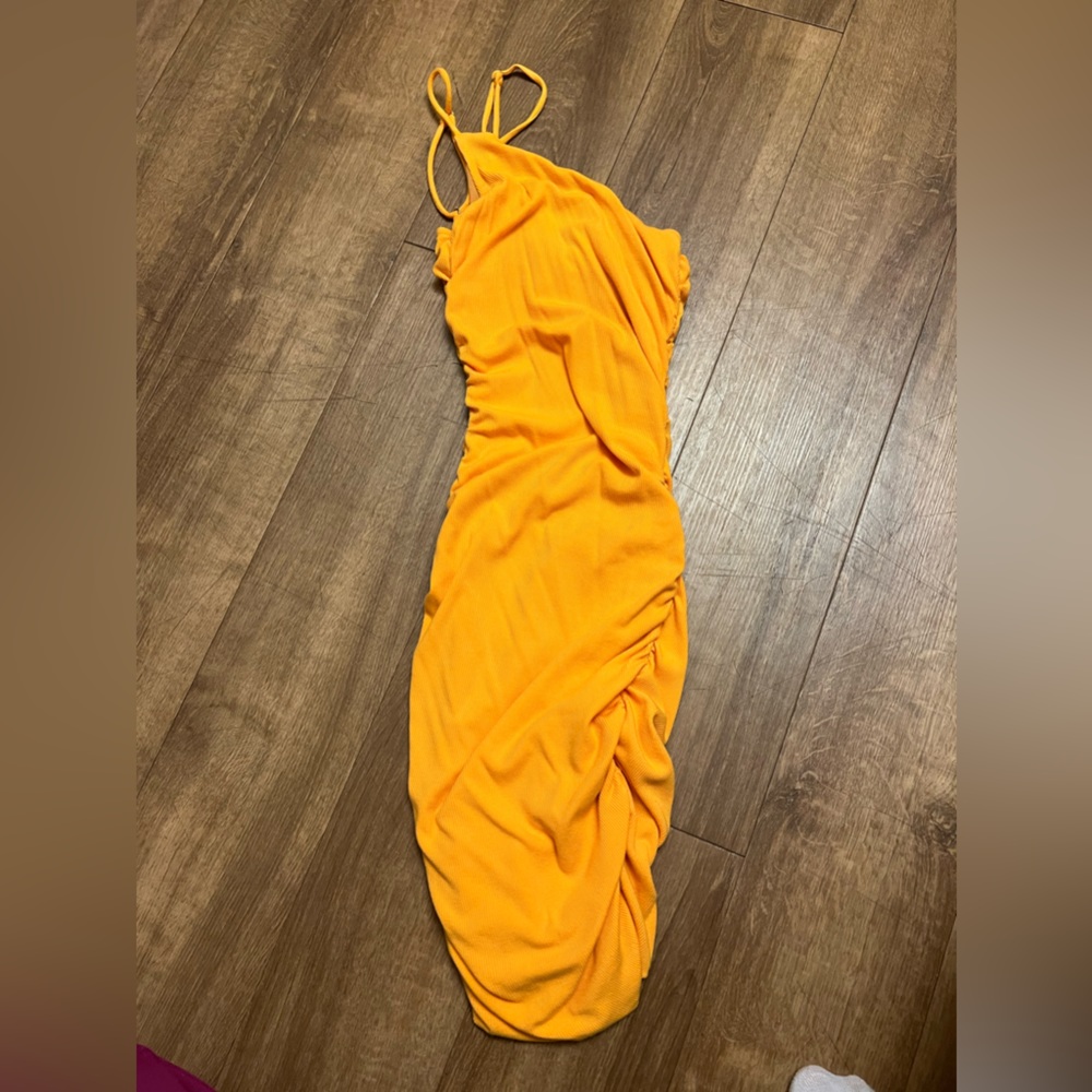 Orange dress!